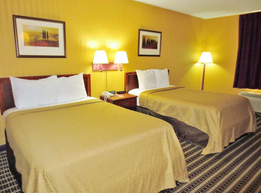 Country Garden & Suites-Benton Quarto foto